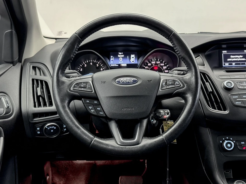 Ford Focus SEDAN SE * * CARFAX * * АВТО КРЕДИТ * *  - изображение 6