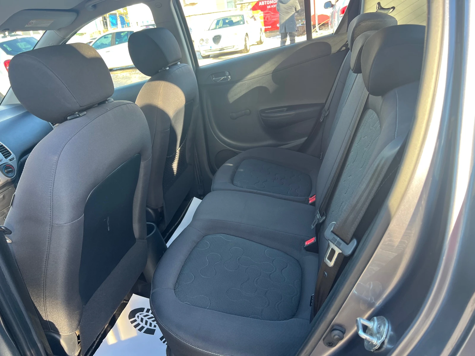 Hyundai I20 1.2 �������� ������ ������  | Mobile.bg � ����������� 13