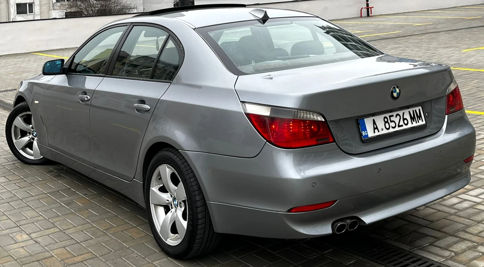 BMW 530 3.0D - изображение 4