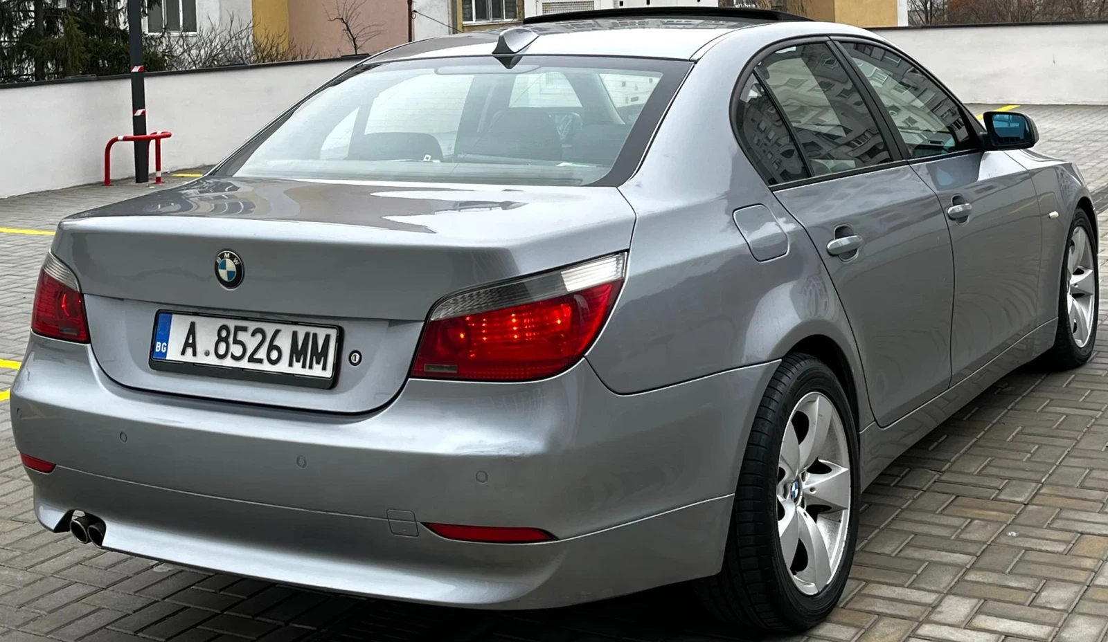 BMW 530 3.0D - изображение 5