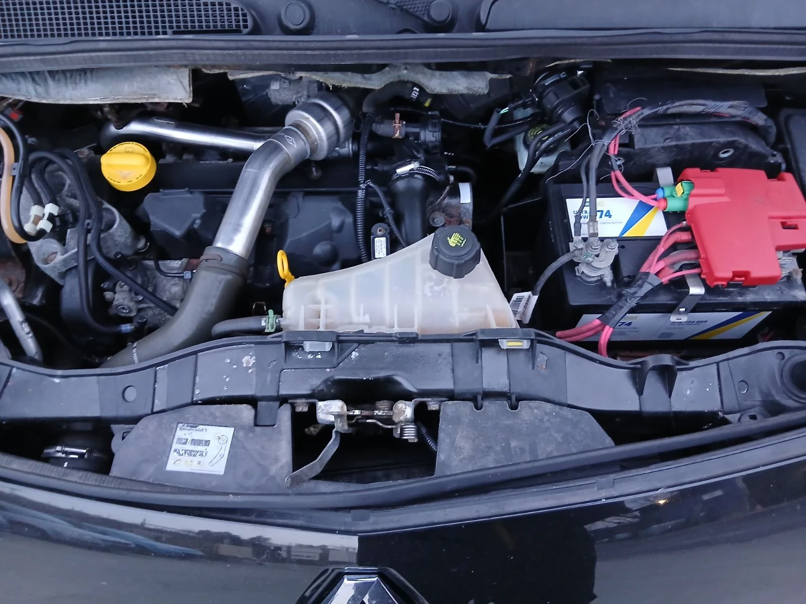 Renault Kangoo 1.5DCI, снимка 15 - Автомобили и джипове - 53894358