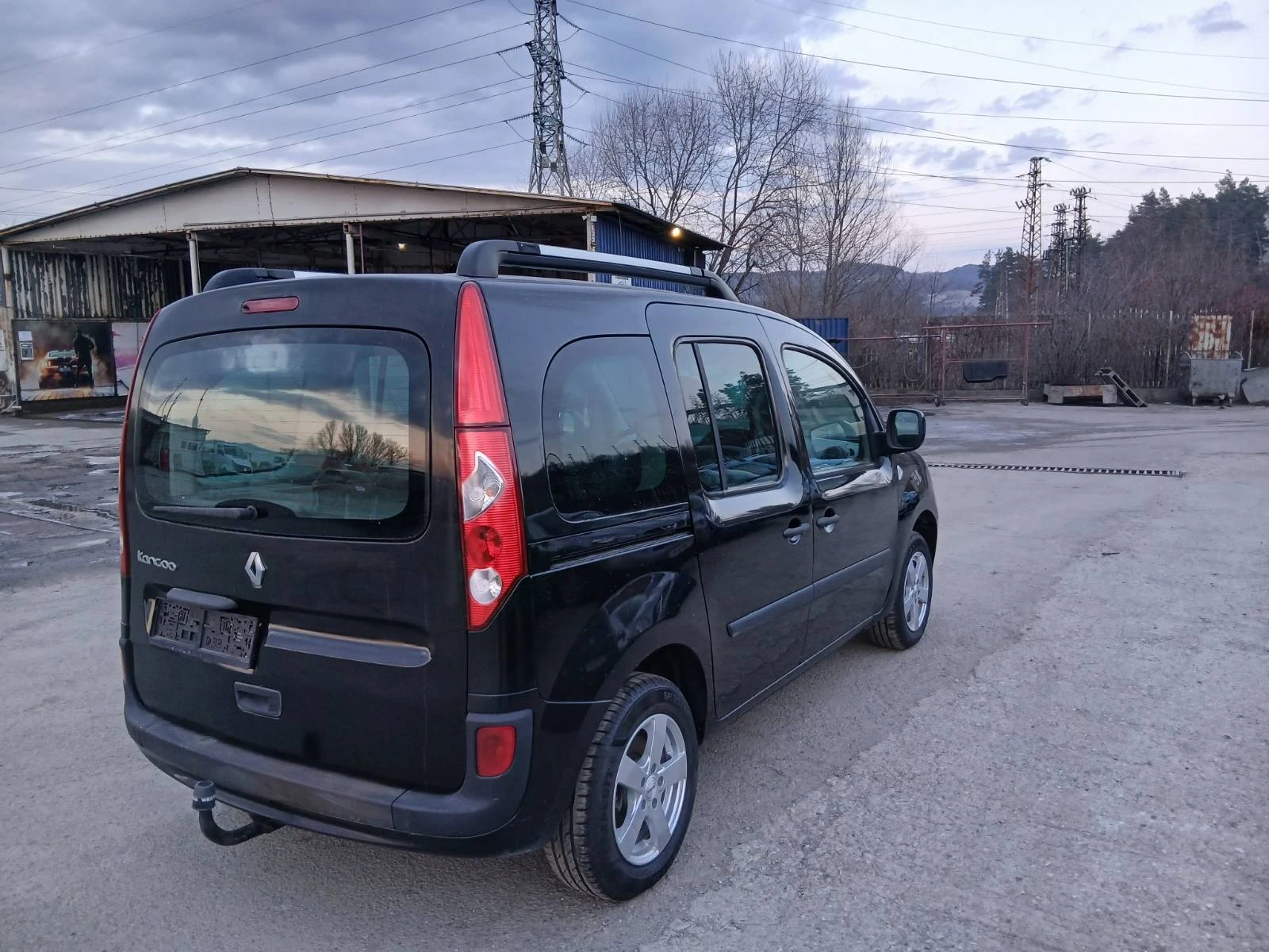Renault Kangoo 1.5DCI, снимка 4 - Автомобили и джипове - 53894358