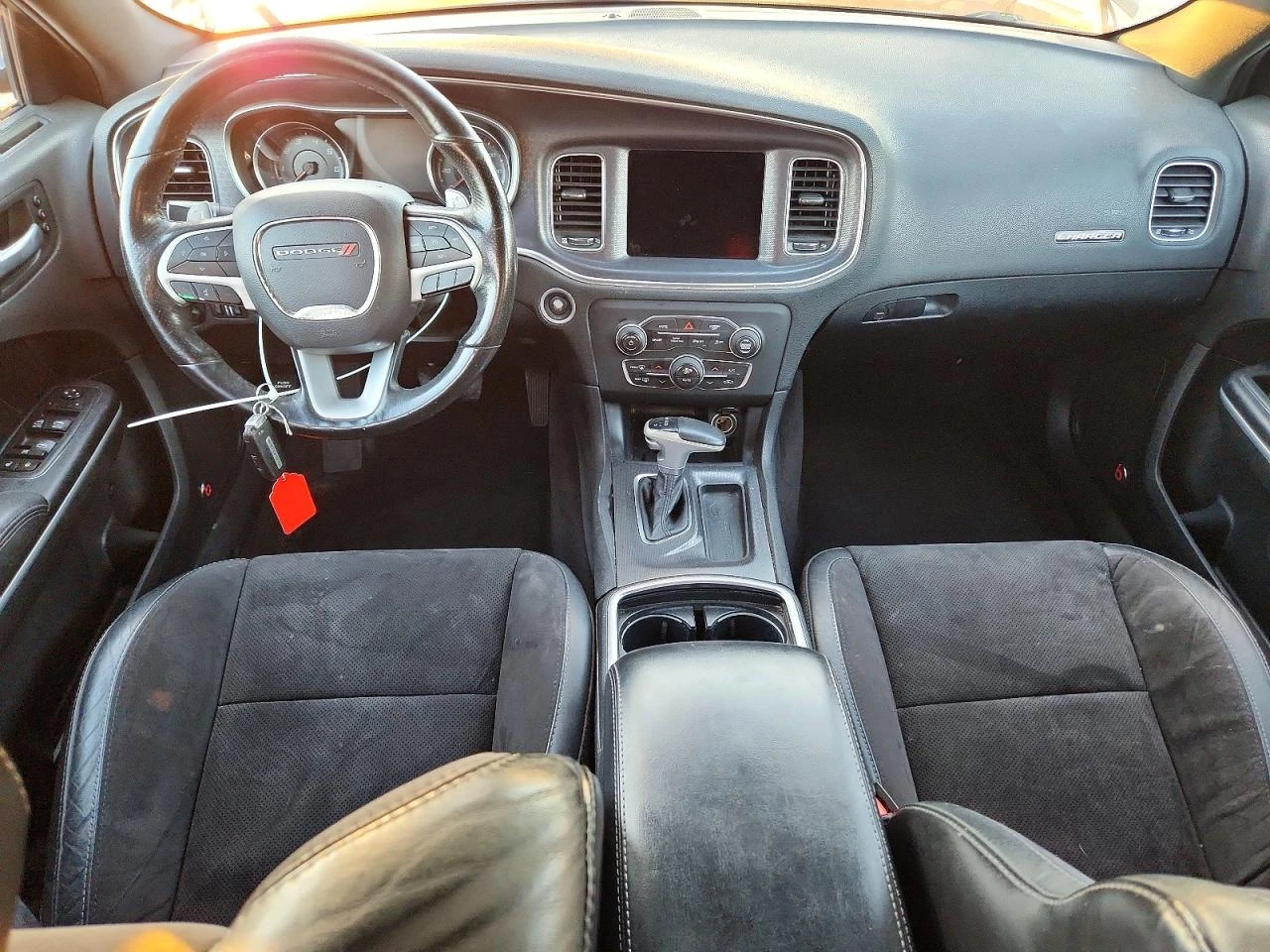 Dodge Charger SXT PLUS, снимка 8 - Автомобили и джипове - 53989530