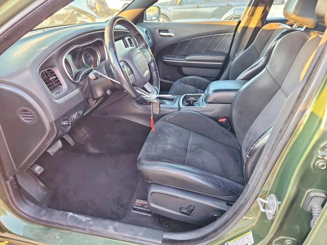 Dodge Charger SXT PLUS, снимка 7 - Автомобили и джипове - 53989530