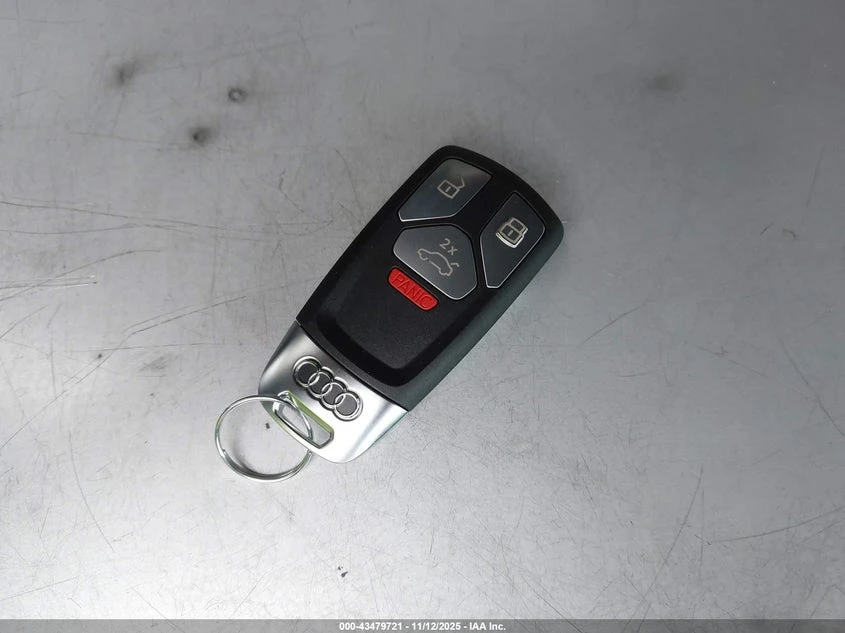 Audi A4 2l Premium Plus 45 Tfsi S Line Quattro S Tronic, снимка 11 - Автомобили и джипове - 54141644