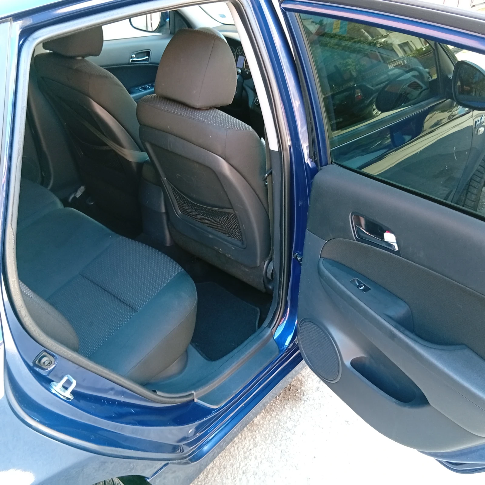 Hyundai I30 Газ-бензин , снимка 10 - Автомобили и джипове - 54380520