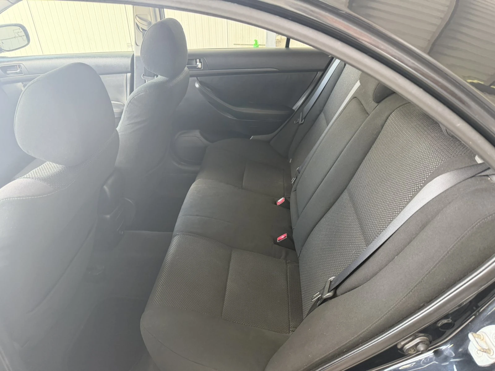 Toyota Avensis 2.0D4D, снимка 12 - Автомобили и джипове - 54817428
