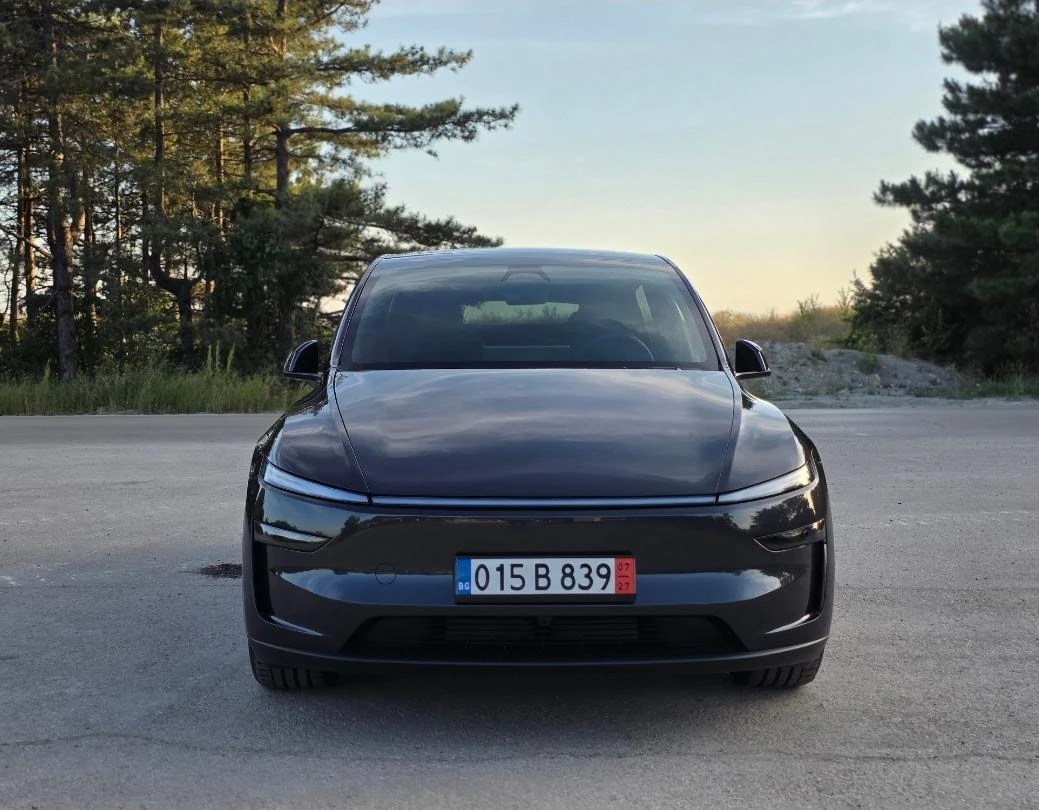 Tesla Model Y Налична!Чисто Нова ЛР 4х4, снимка 9 - Автомобили и джипове - 55074475