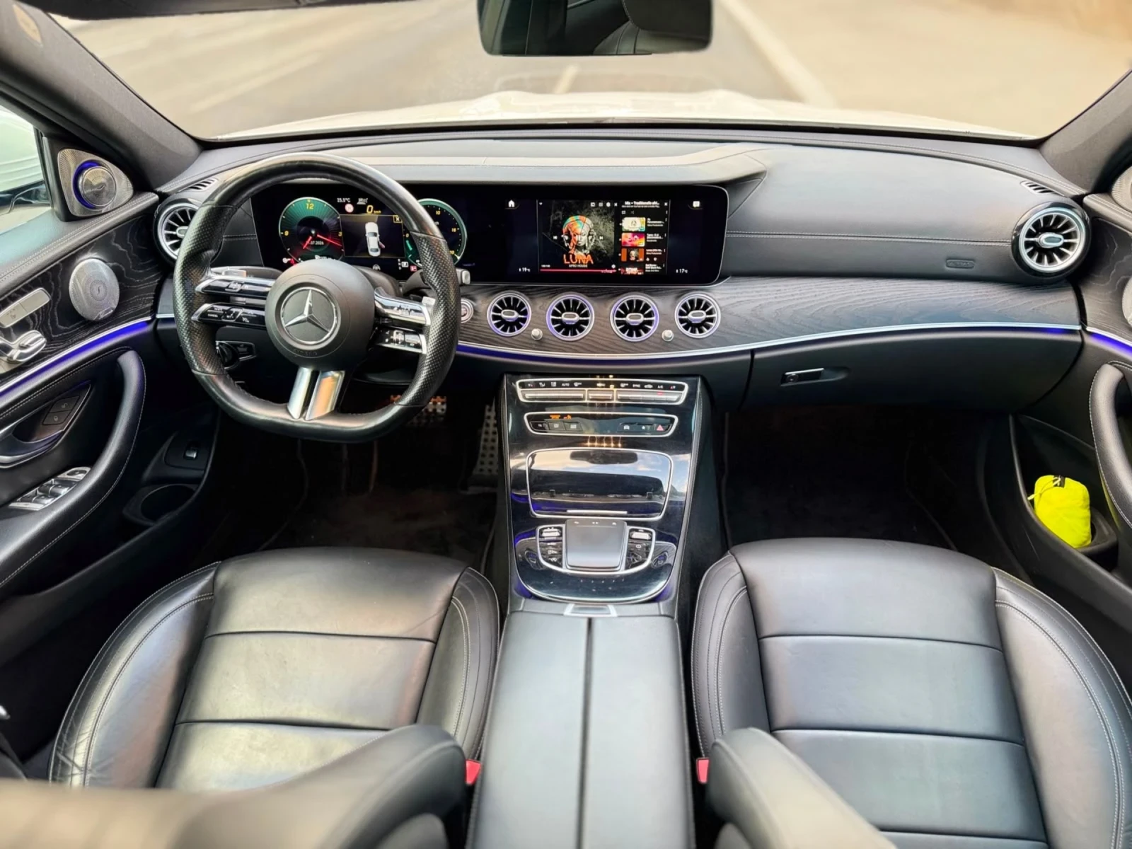 Mercedes-Benz E 400 Очакван внос E400d * Facelift* AMG * 360* 3D BURM*, снимка 14 - Автомобили и джипове - 55316766