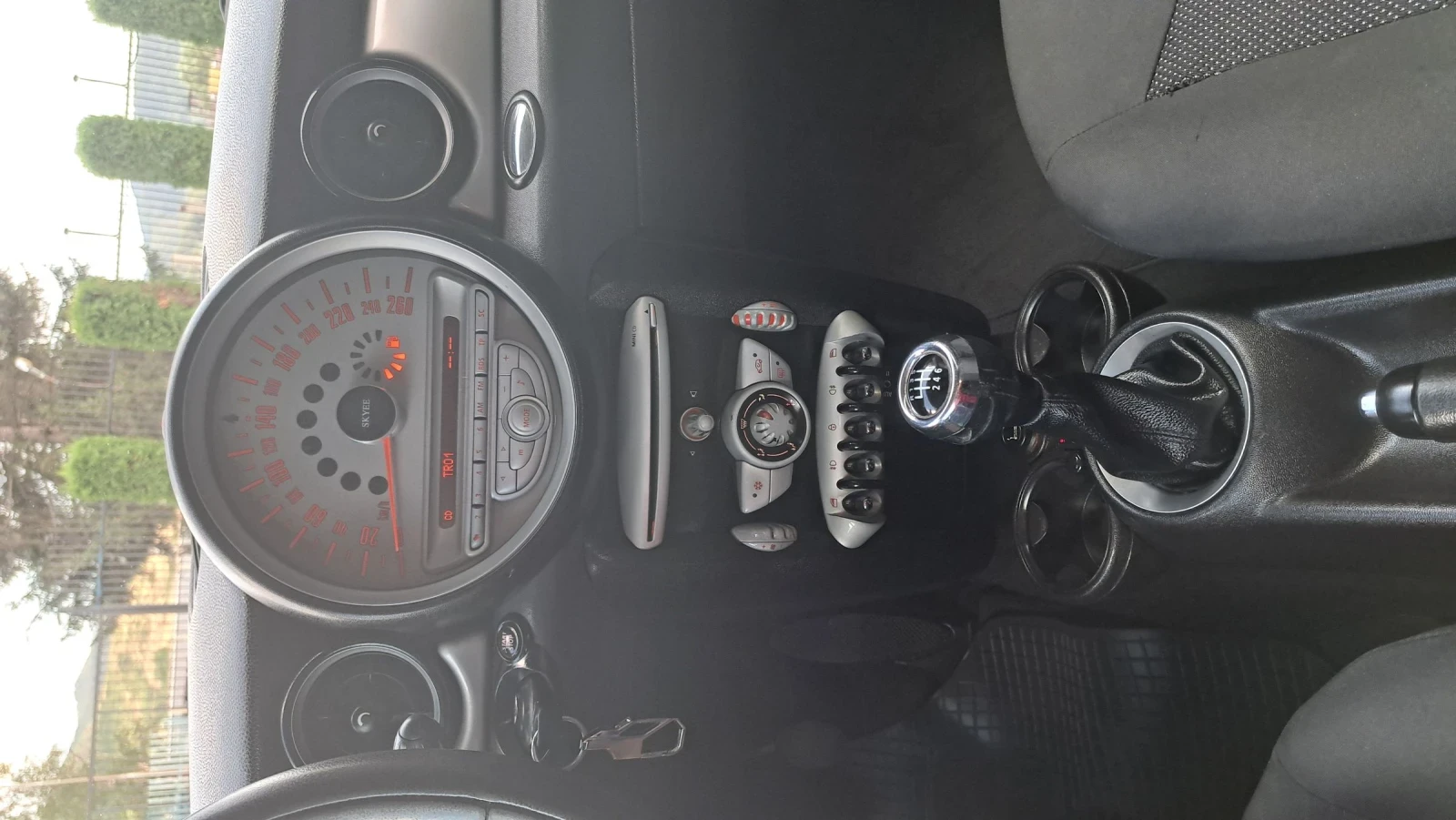 Mini Cooper 1.4 i ГАЗ-ЛИЗИНГ ?, снимка 8 - Автомобили и джипове - 55383568