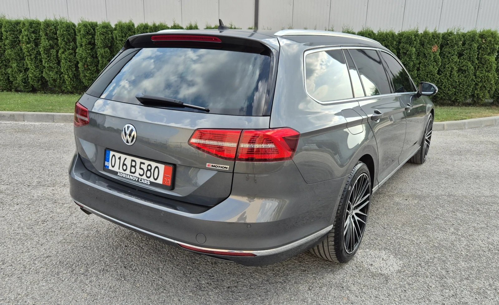 VW Passat 2.0 TDI 4x4 190кс Дигитал, снимка 3 - Автомобили и джипове - 55592756