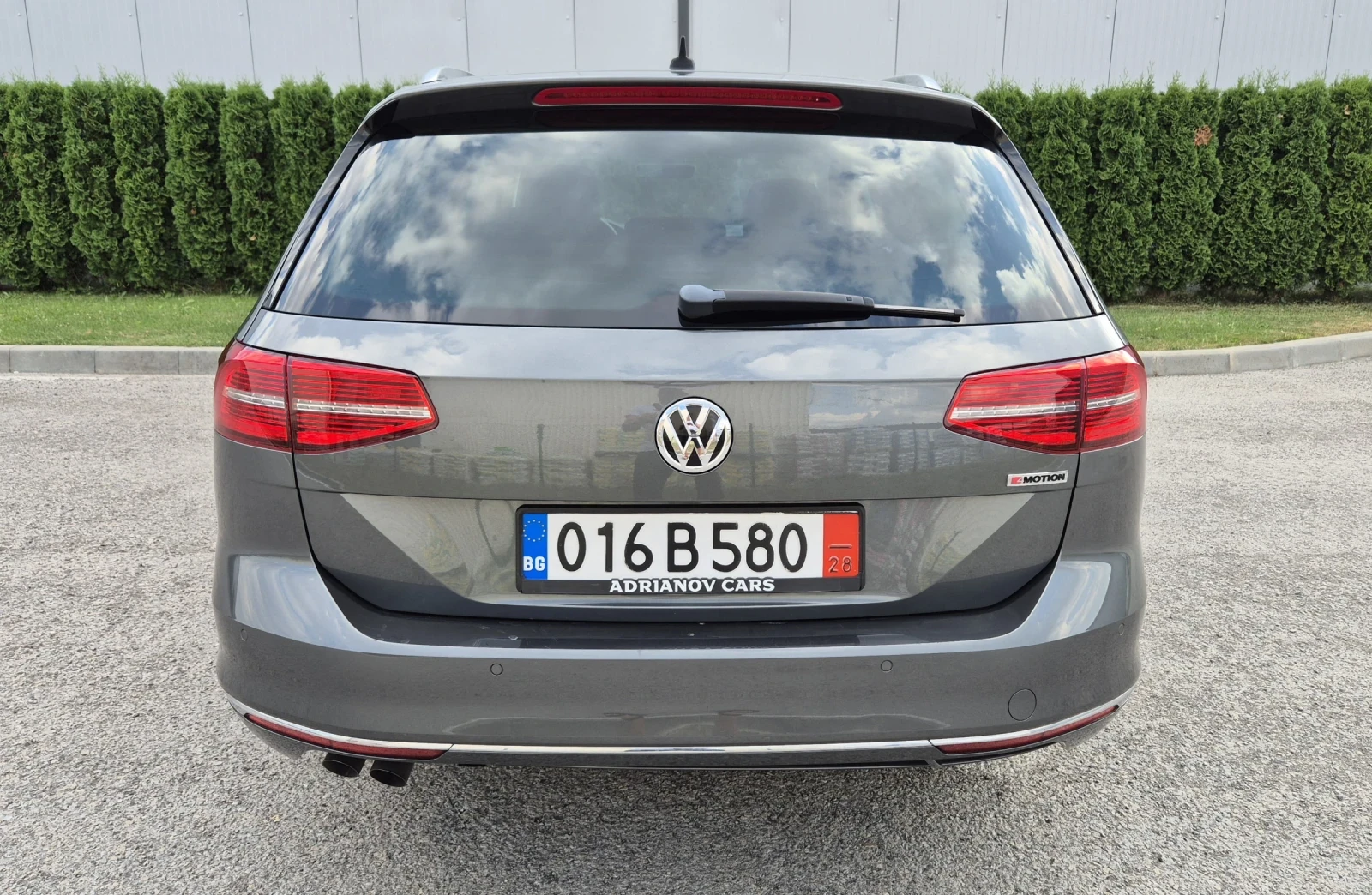 VW Passat 2.0 TDI 4x4 190кс Дигитал, снимка 6 - Автомобили и джипове - 55592756
