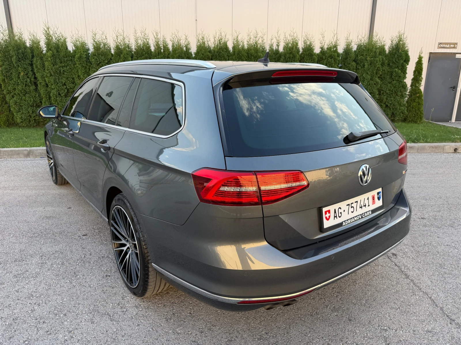 VW Passat 2.0 TDI 4x4 190кс Дигитал, снимка 4 - Автомобили и джипове - 55592756