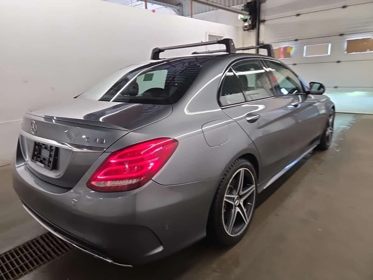 Mercedes-Benz C 43 AMG  DISTRONIC / 360 / MEMORY / BURMESTER , снимка 3 - Автомобили и джипове - 55640980