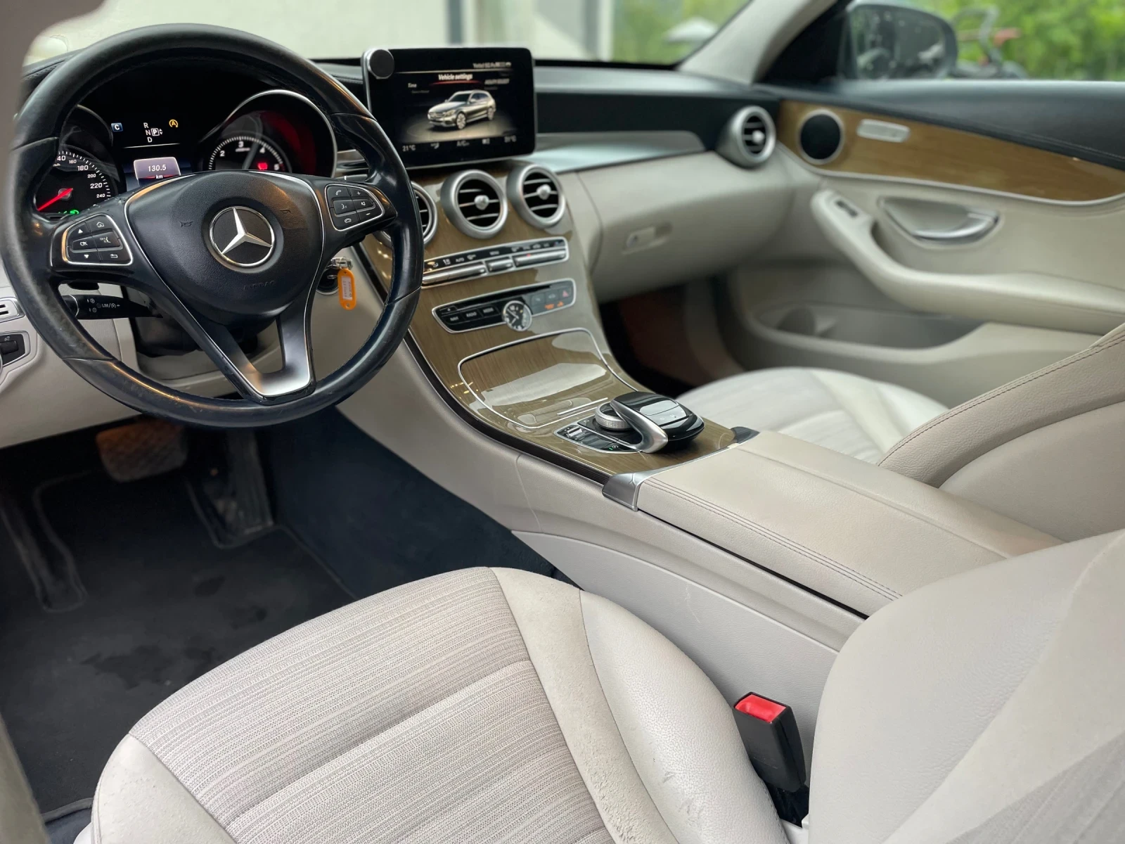 Mercedes-Benz C 220 Cdi 170hp avangarde full led camera кожа+ алкантар, снимка 13 - Автомобили и джипове - 55675752