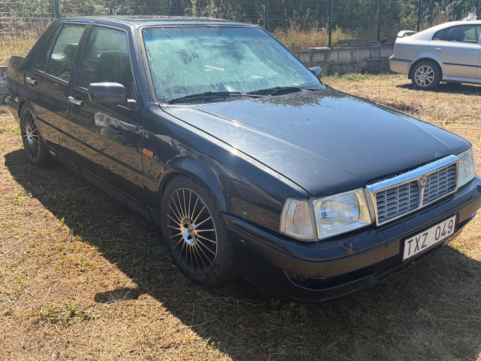 Lancia Thema 8.32 Ferrari, снимка 2 - Автомобили и джипове - 55711382