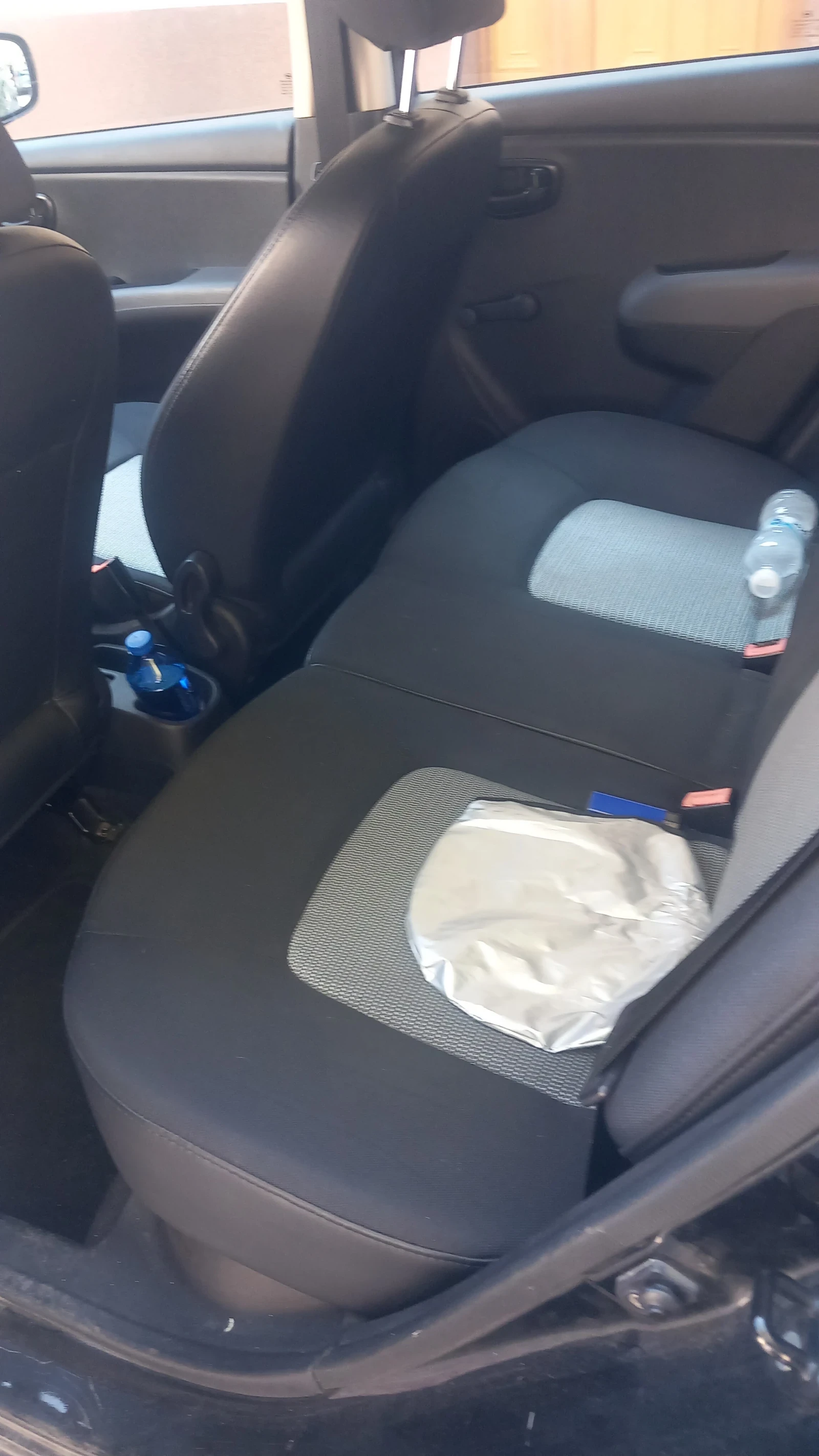 Hyundai I10, снимка 10 - Автомобили и джипове - 55883654
