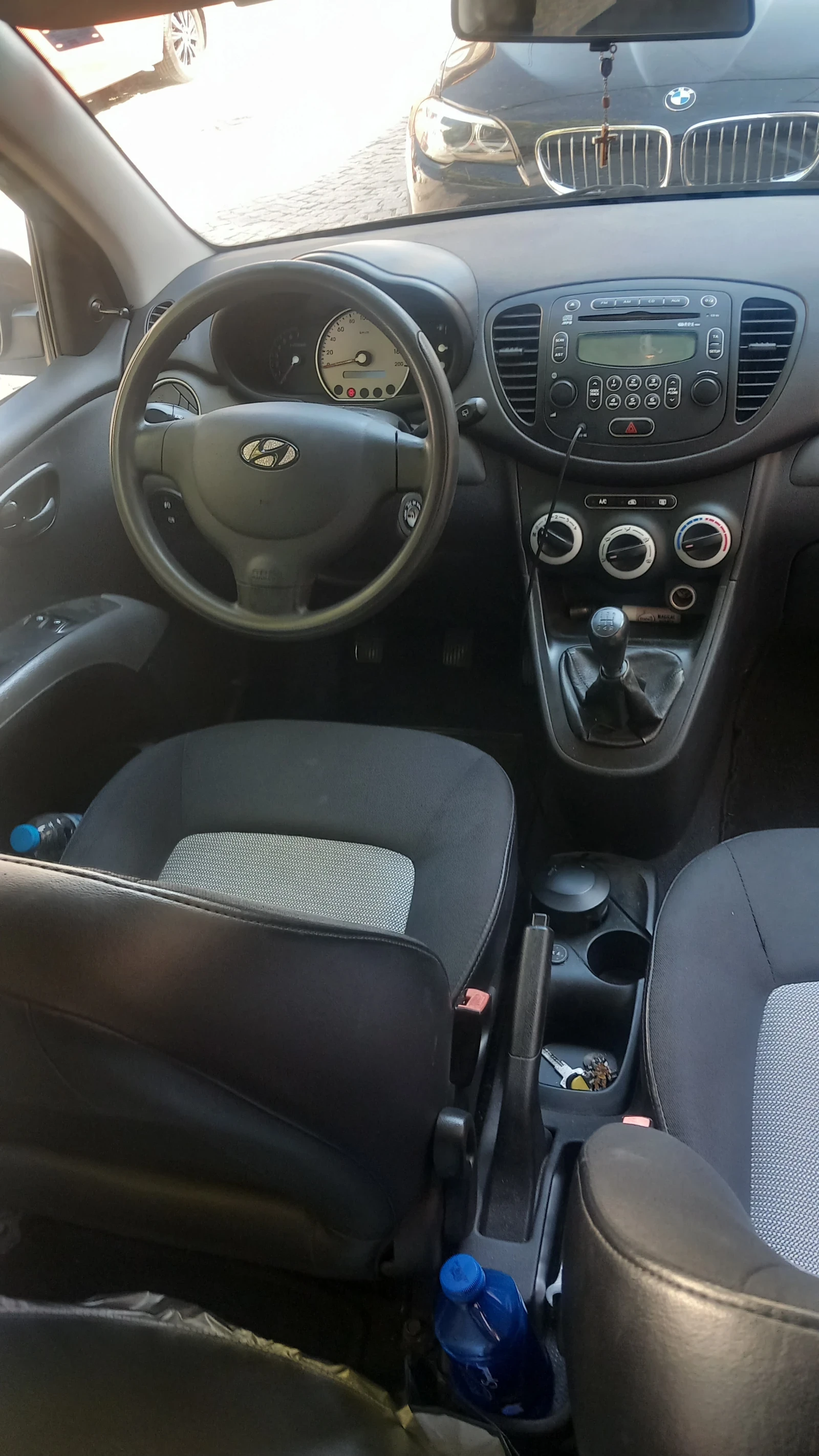Hyundai I10, снимка 7 - Автомобили и джипове - 55883654