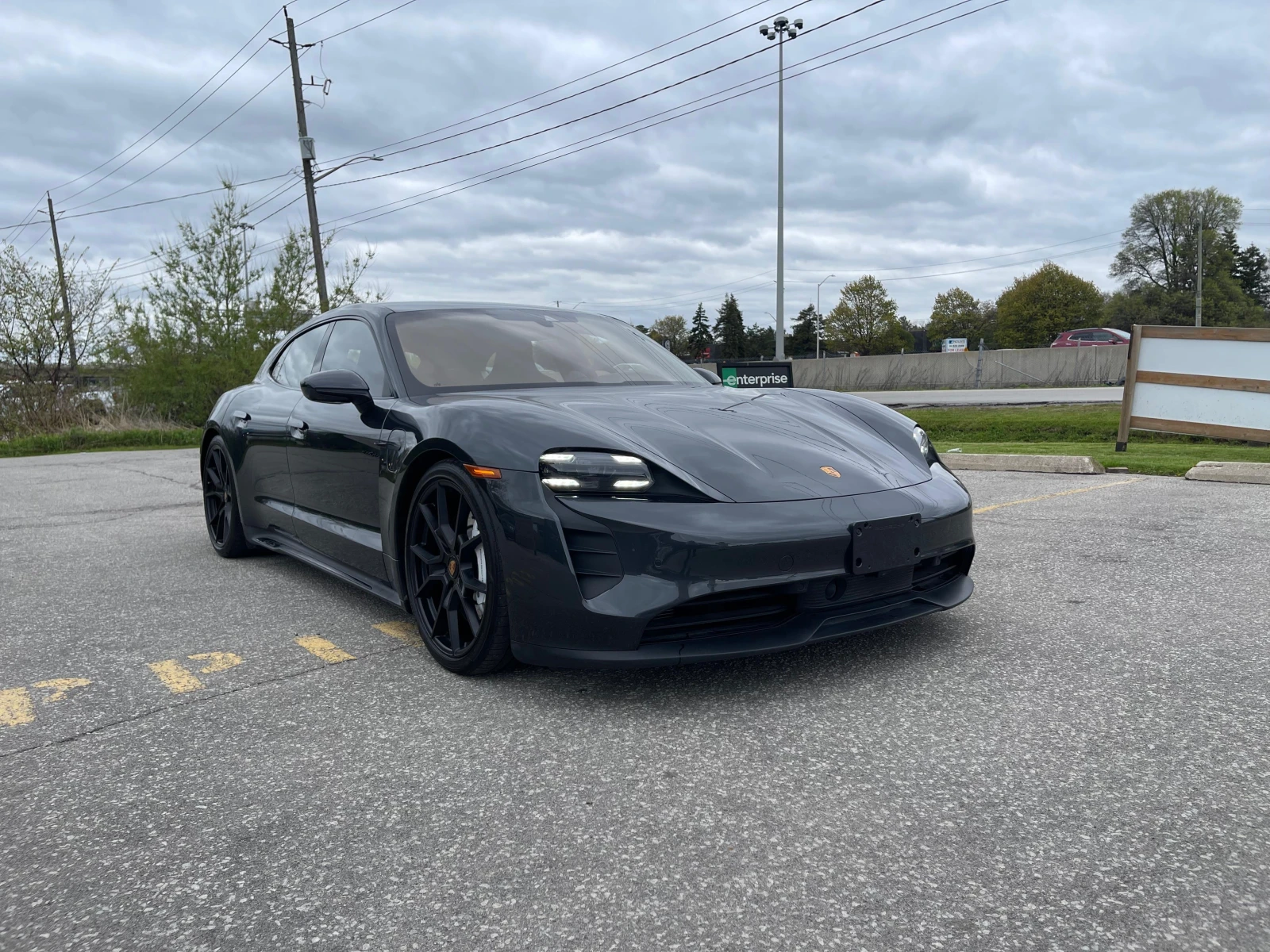 Porsche Taycan * GTS Sport Turismo AWD * CARFAX * ОПЦИЯ ЗА ФИНАНС, снимка 6 - Автомобили и джипове - 55939047