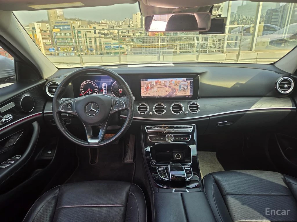 Mercedes-Benz E 300 ���������* �����* ���������* 360������*  | Mobile.bg � ����������� 6