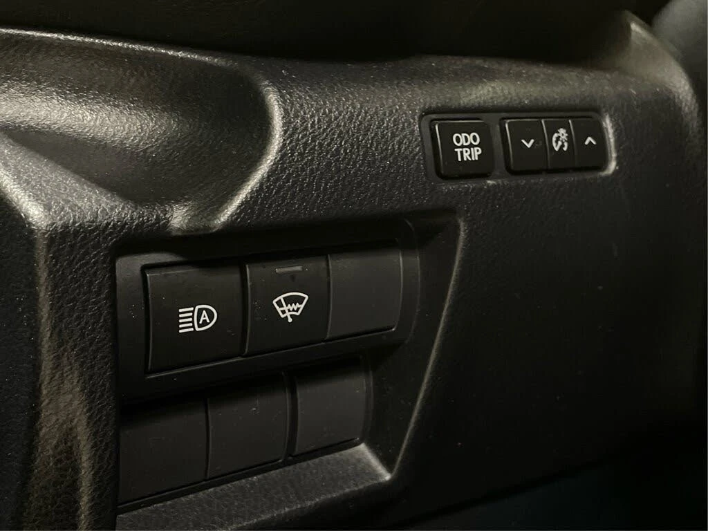 Lexus IS 300 * CarPlay * FULL * ���������� (���� �� ��������) | Mobile.bg � ����������� 15