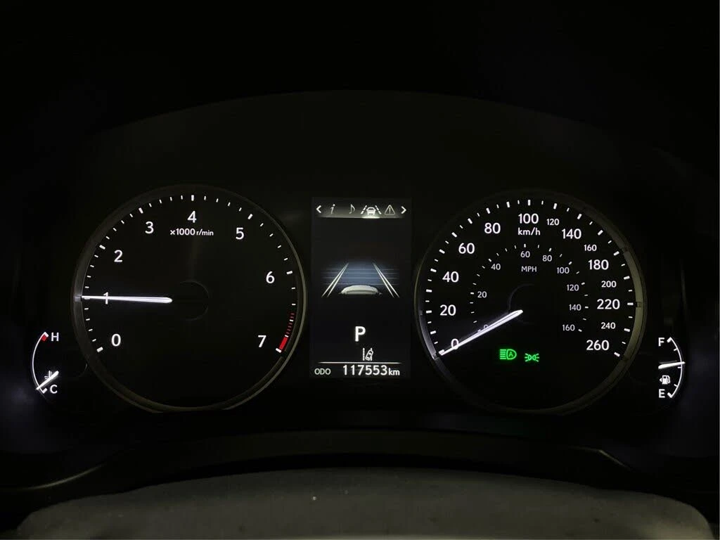 Lexus IS 300 * CarPlay * FULL * ���������� (���� �� ��������) | Mobile.bg � ����������� 11