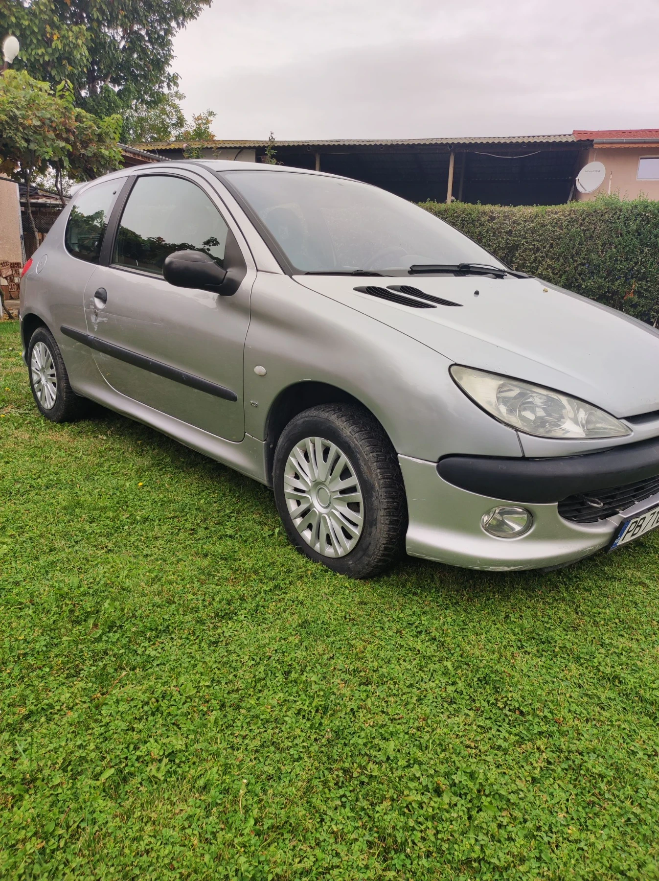 Peugeot 206 2000 HDI, снимка 3 - Автомобили и джипове - 56470128