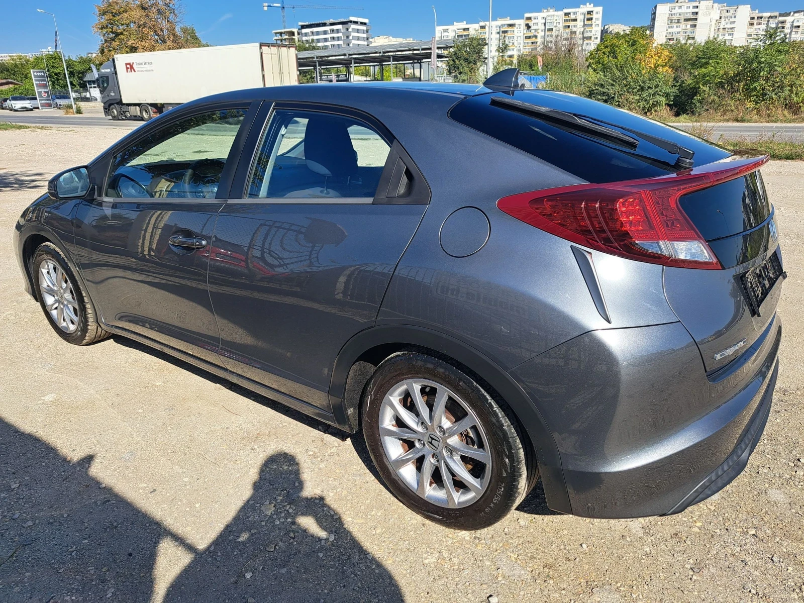 Honda Civic 1.8 i Navi  | Mobile.bg � ����������� 12