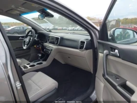 Kia Sportage LX  - 24000 лв. / 12271.01 € - 56130681 12