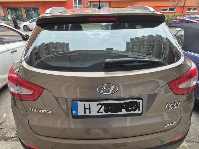 Hyundai IX35, снимка 4 - Автомобили и джипове - 52654211