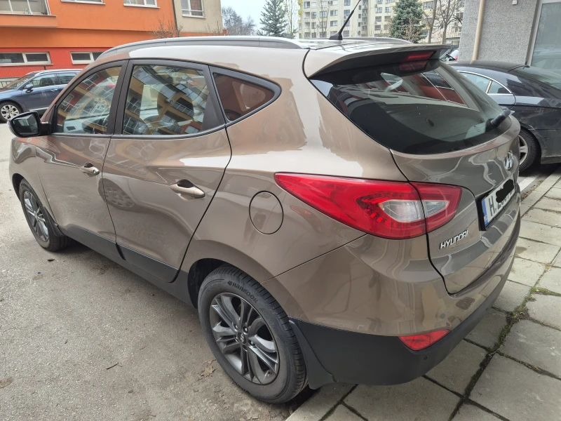 Hyundai IX35, снимка 6 - Автомобили и джипове - 52654211