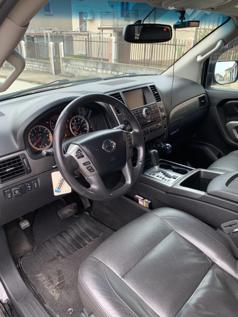 Nissan Armada, снимка 10 - Автомобили и джипове - 52719178