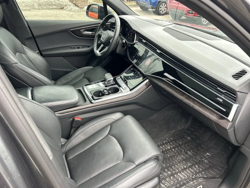 Audi Q7 2022 quattro Technik * CARFAX * БЕЗ ПЪРВОНАЧАЛНА, снимка 11 - Автомобили и джипове - 53123013