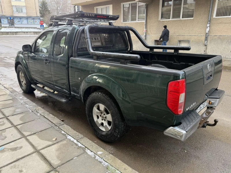 Nissan Navara 2.5 D pickup, снимка 6 - Автомобили и джипове - 53177233