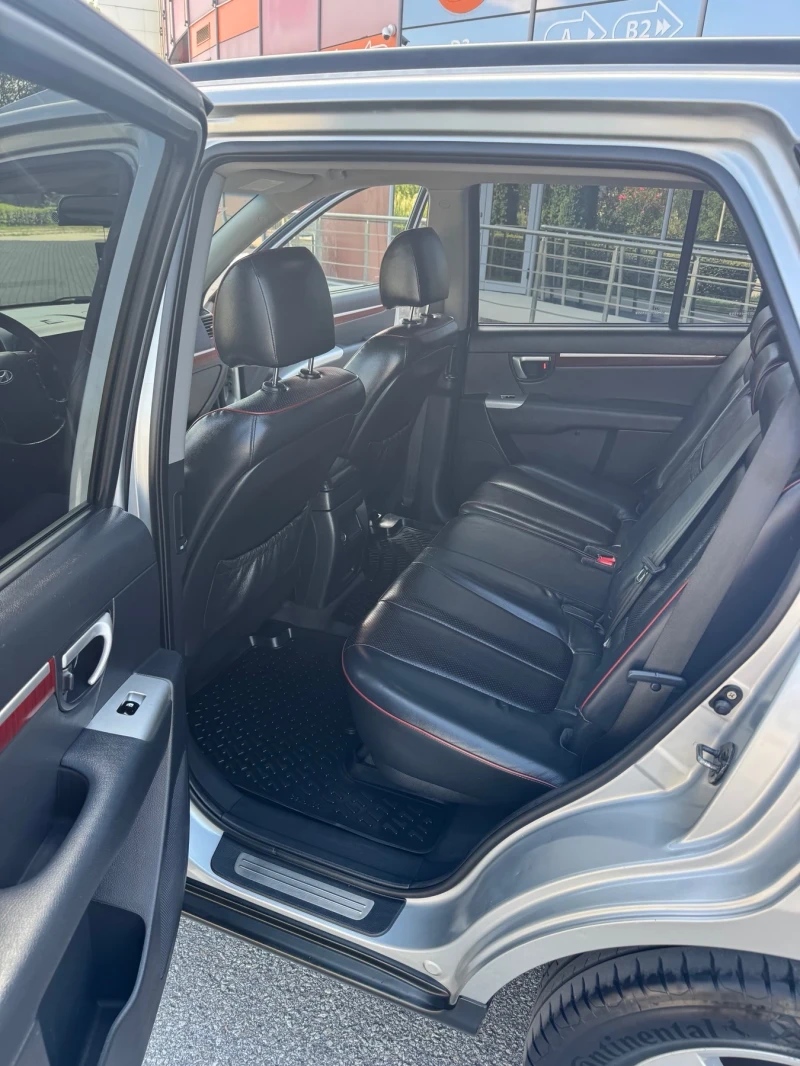 Hyundai Santa fe 2.2 CRDI, снимка 9 - Автомобили и джипове - 53179778