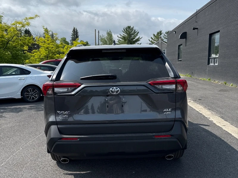 Toyota Rav4 XLE* CARFAX* АВТОФИНАНСИРАНЕ* БЕЗ ПЪРВОНАЧАЛНА ВНО - изображение 3