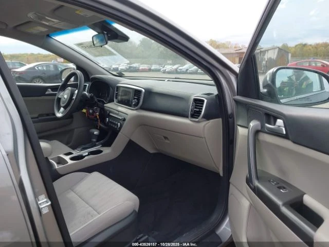 Kia Sportage LX  | Mobile.bg   12