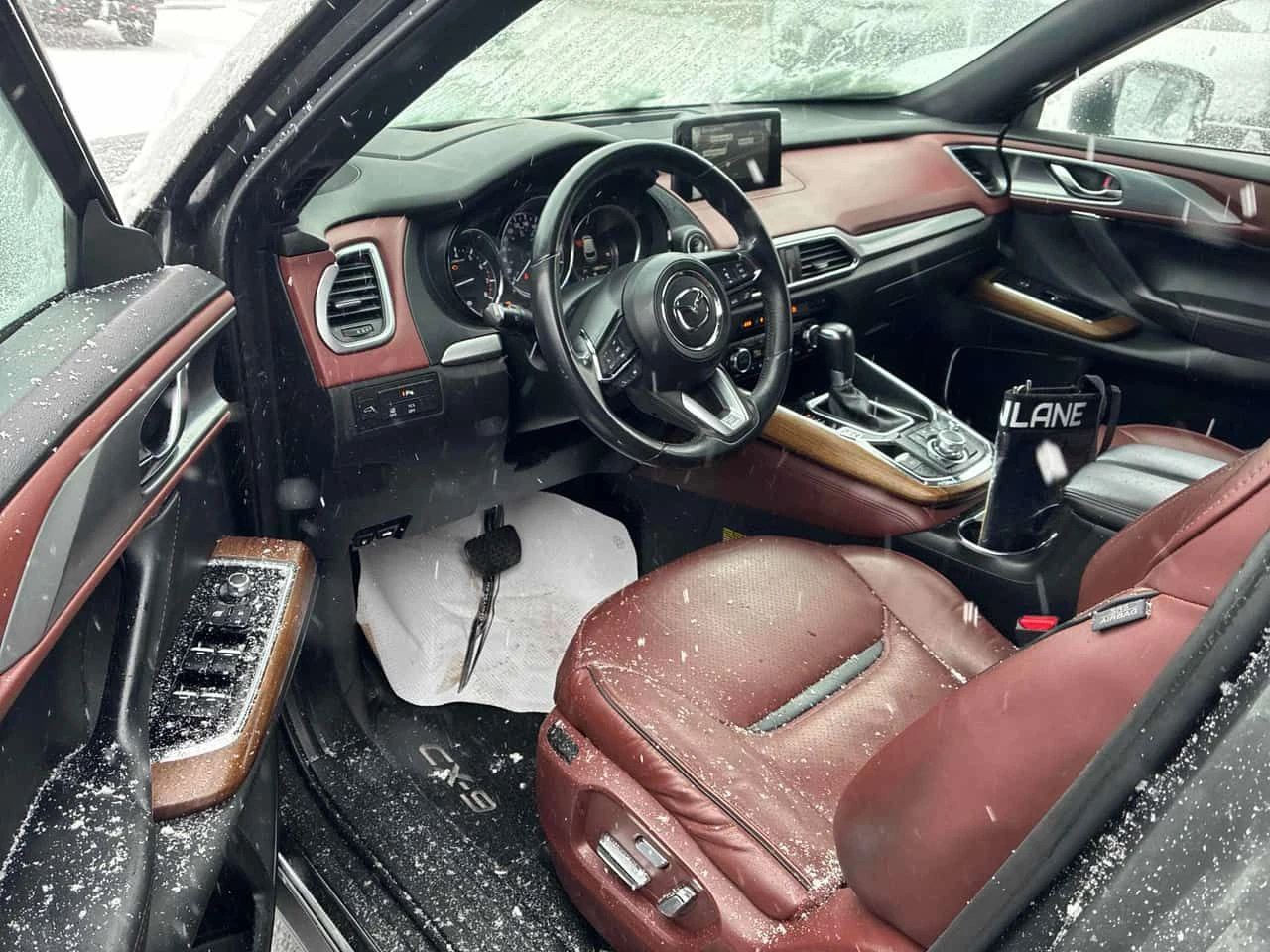 Mazda CX-9 * Signature * CARFAX * ПОДГРЕВИ * КАМЕРА * ШИБИДАХ, снимка 5 - Автомобили и джипове - 53886240