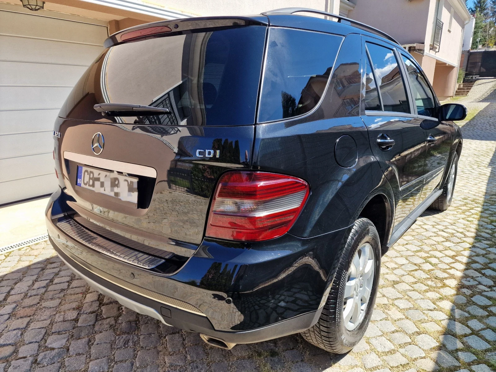 Mercedes-Benz ML 320, снимка 5 - Автомобили и джипове - 54112359
