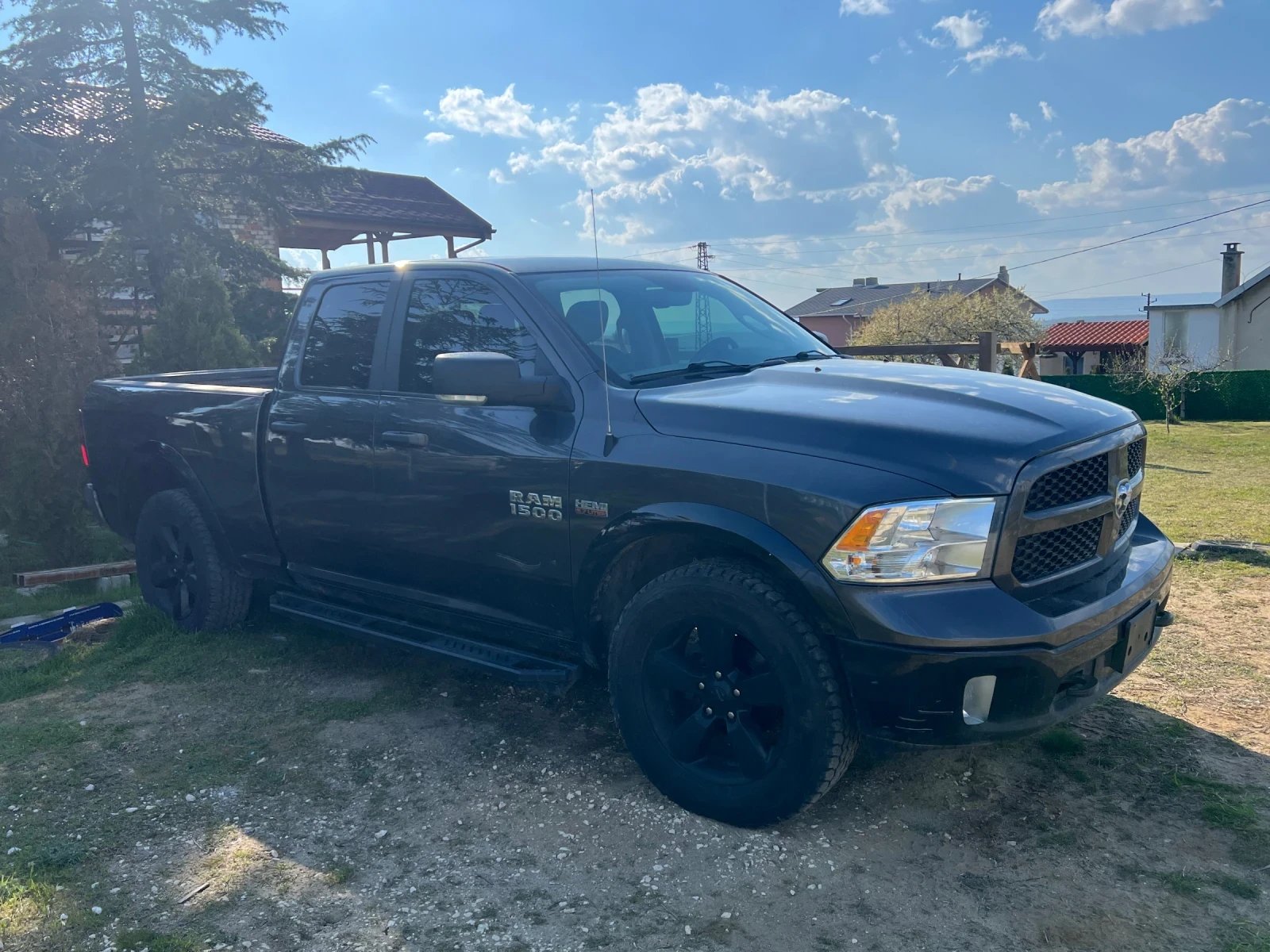 Dodge RAM 1500 5.7 HEMI, снимка 2 - Автомобили и джипове - 54245771