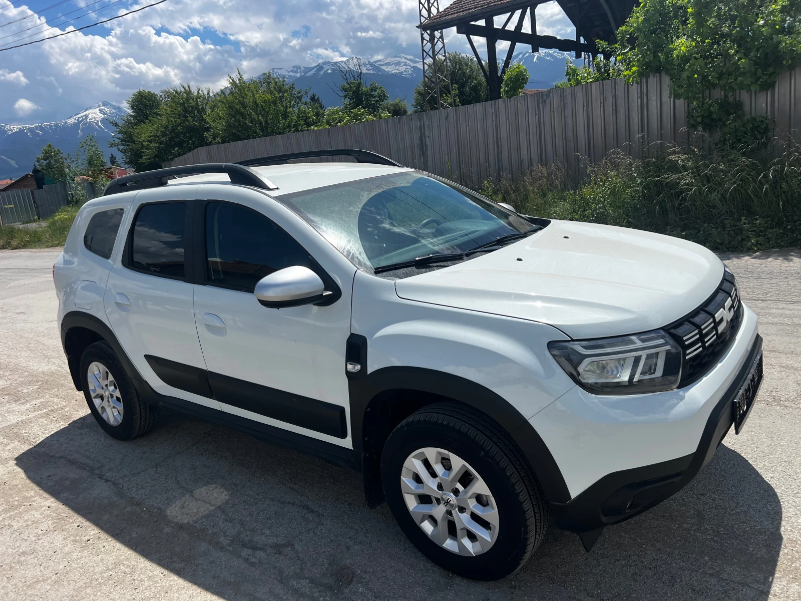 Dacia Duster LPG TOP, снимка 3 - Автомобили и джипове - 54816554
