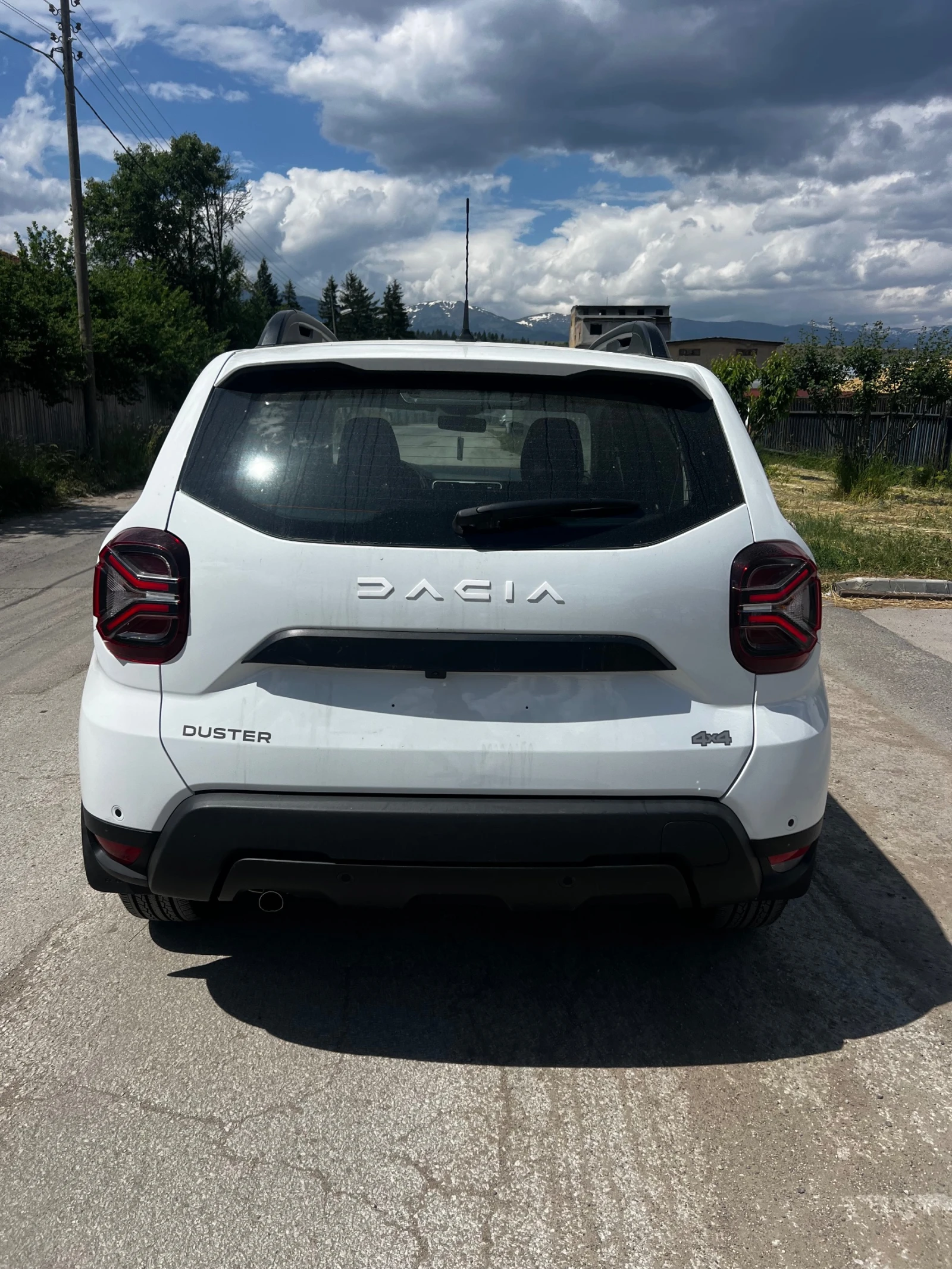 Dacia Duster LPG TOP, снимка 4 - Автомобили и джипове - 54816554