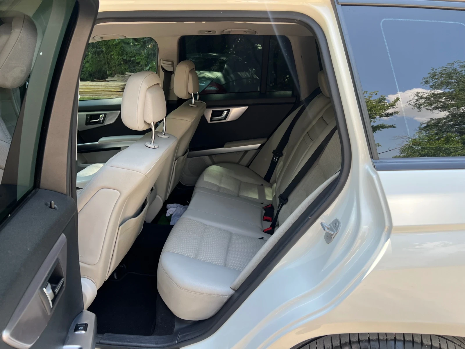 Mercedes-Benz GLK 220CDI/4-Matic/ОБСЛУЖЕНА/АВТОКАСКО, снимка 12 - Автомобили и джипове - 55263033