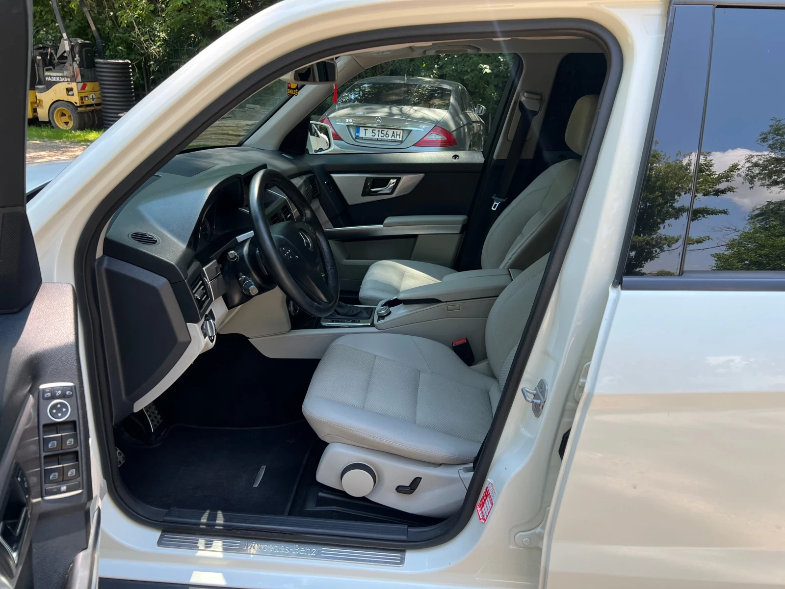 Mercedes-Benz GLK 220CDI/4-Matic/ОБСЛУЖЕНА/АВТОКАСКО, снимка 10 - Автомобили и джипове - 55263033