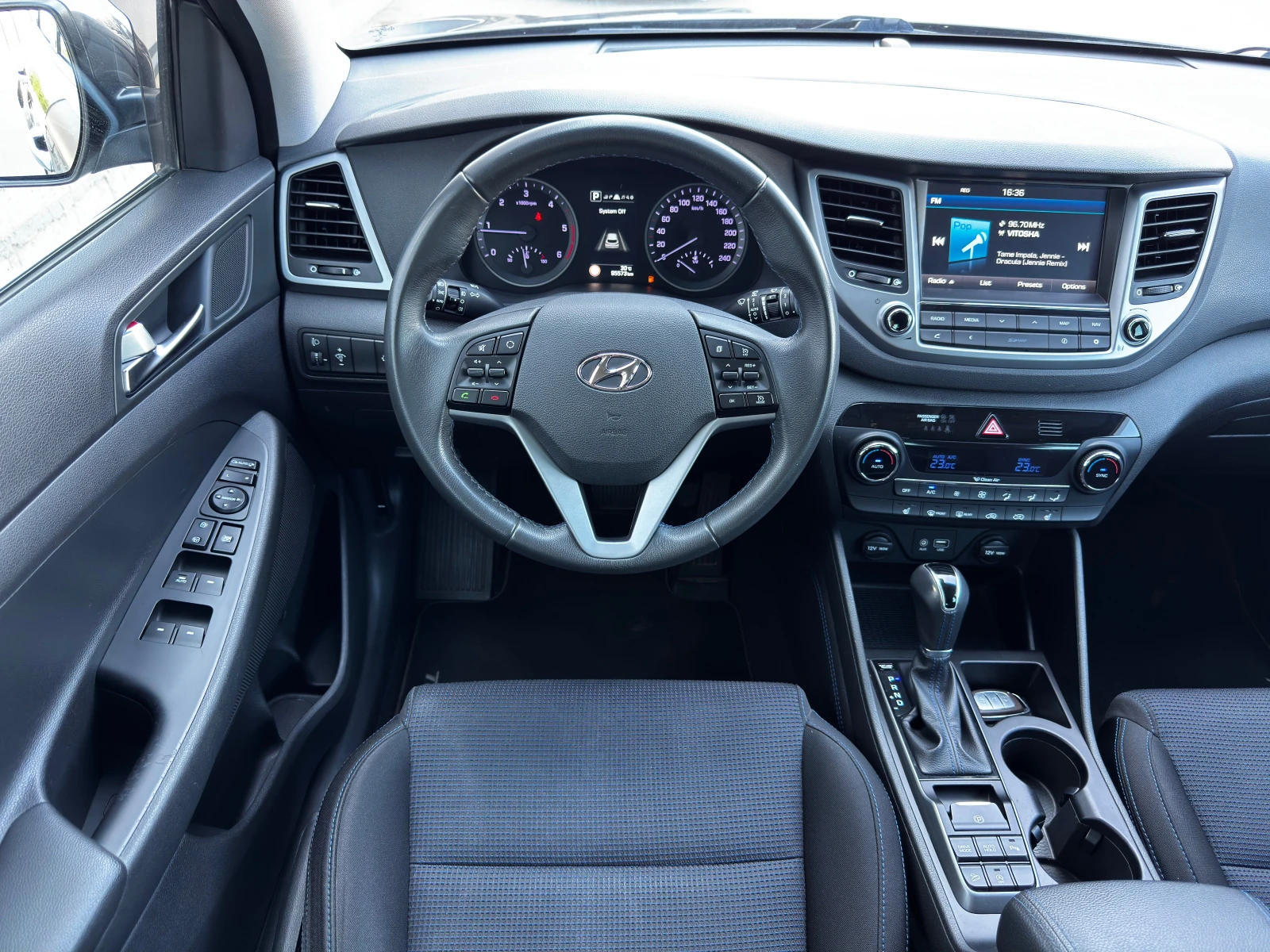 Hyundai Tucson 1.7 CRDi Xpossible 🇮🇹 | Mobile.bg � ����������� 11