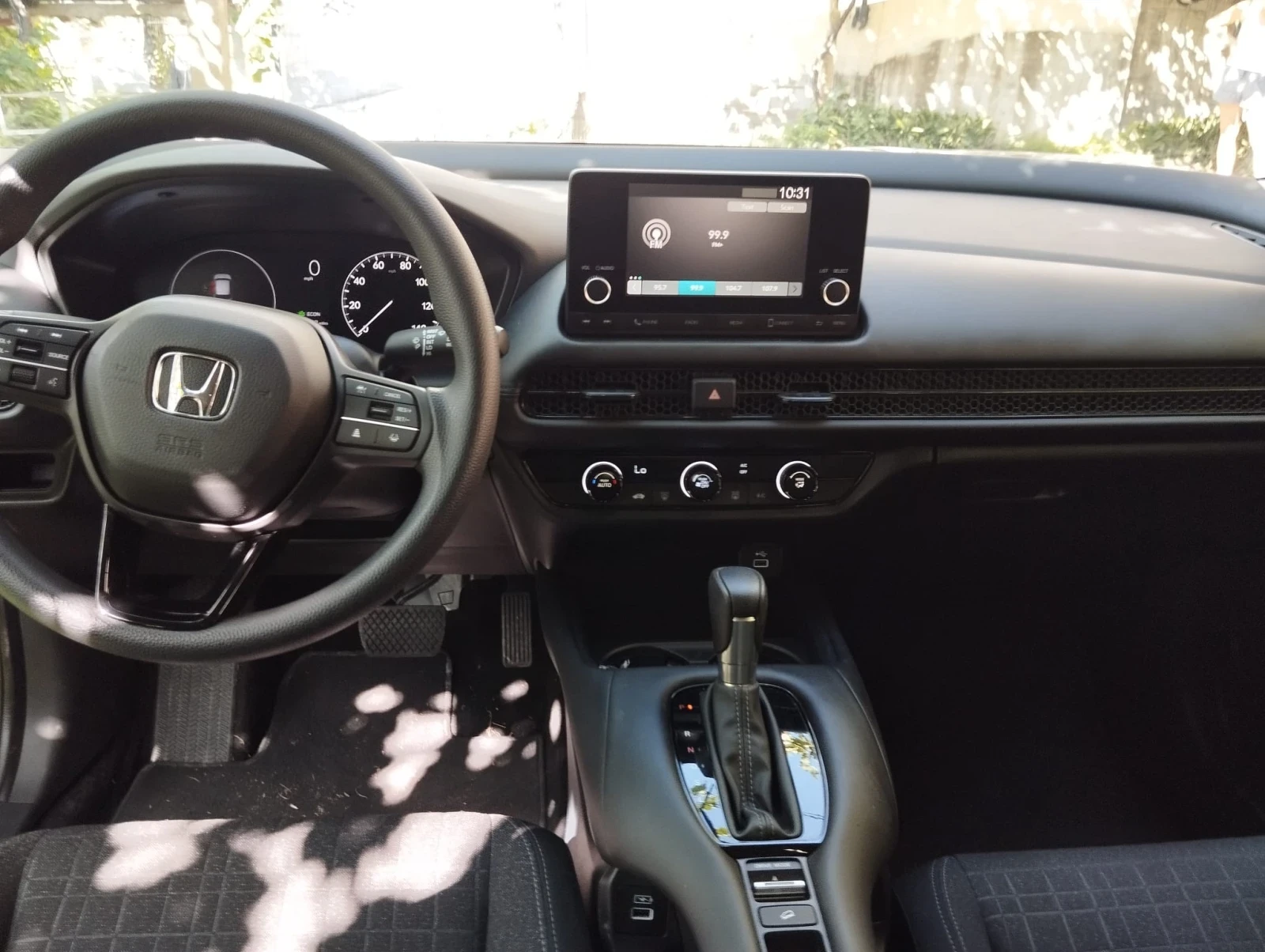 Honda Hr-v 2.0 L, снимка 3 - Автомобили и джипове - 55478824