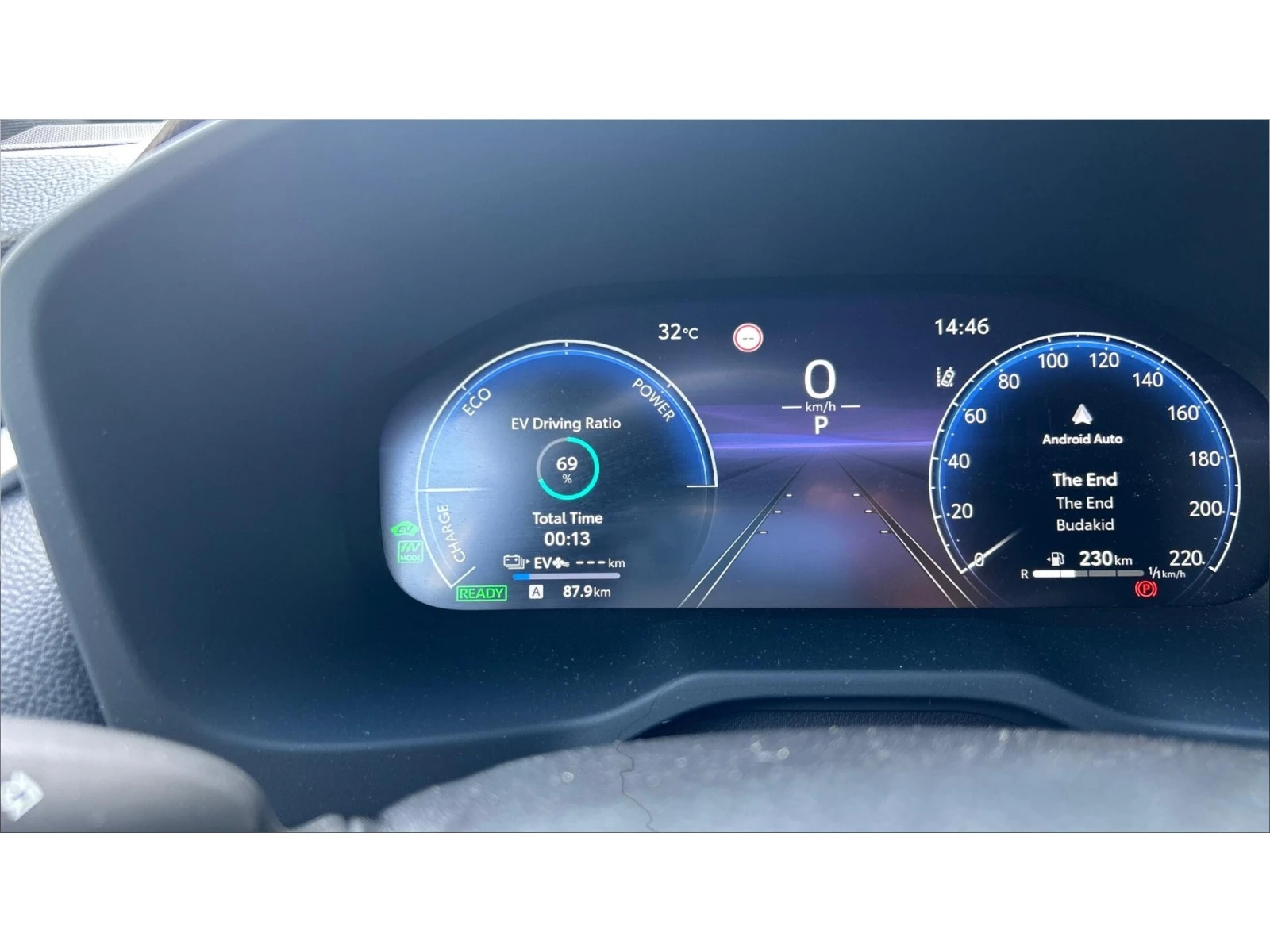 Toyota Rav4 2.5 Plug-in Hybrid STYLE, Месечна вноска от 399  , снимка 15 - Автомобили и джипове - 55643196