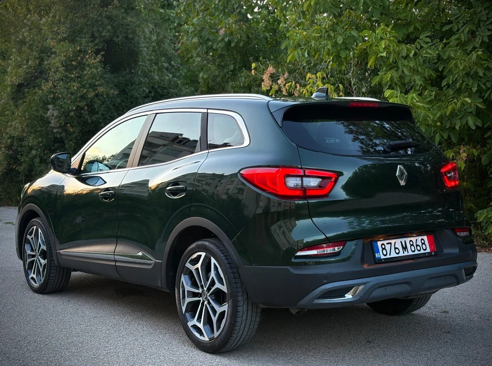 Renault Kadjar * 1.5dCi * KEYLESS * BOSE * PODGREV * KAMERA * , снимка 6 - Автомобили и джипове - 55848637