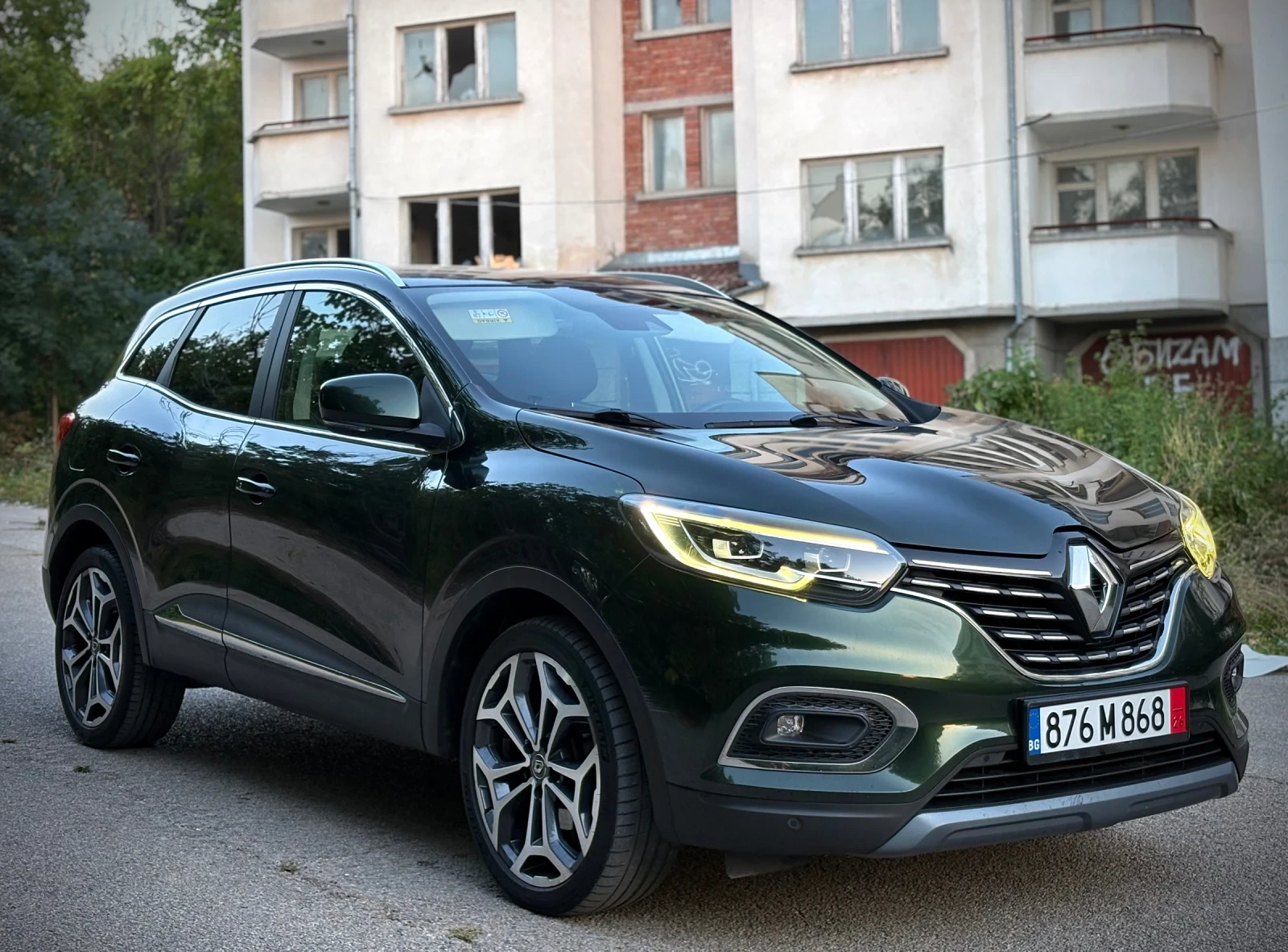 Renault Kadjar * 1.5dCi * KEYLESS * BOSE * PODGREV * KAMERA * , снимка 3 - Автомобили и джипове - 55848637