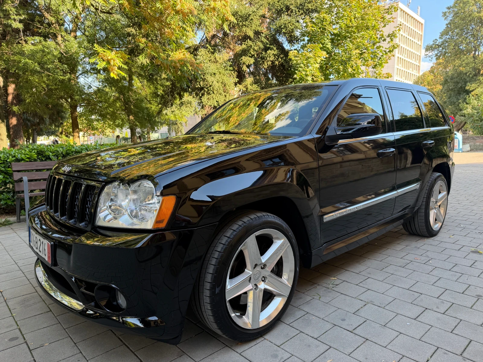Jeep Grand cherokee SRT* КАТО НОВ* ШВЕЙЦАРИЯ* 